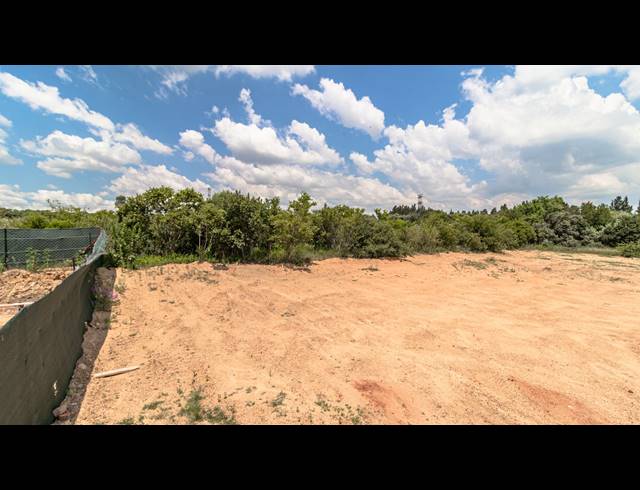 1,888M² VACANT LAND FOR SALE IN STEYN CITY